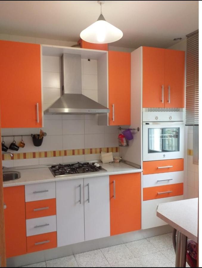 Disfruta Granada,Incluso Con Tu Mascota Parking Apartment Luaran gambar